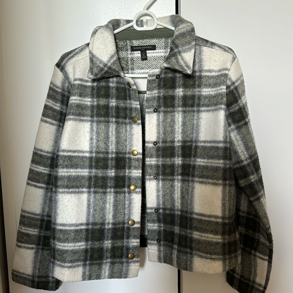 Banana Republic Plaid Fleece Jacket Olive White